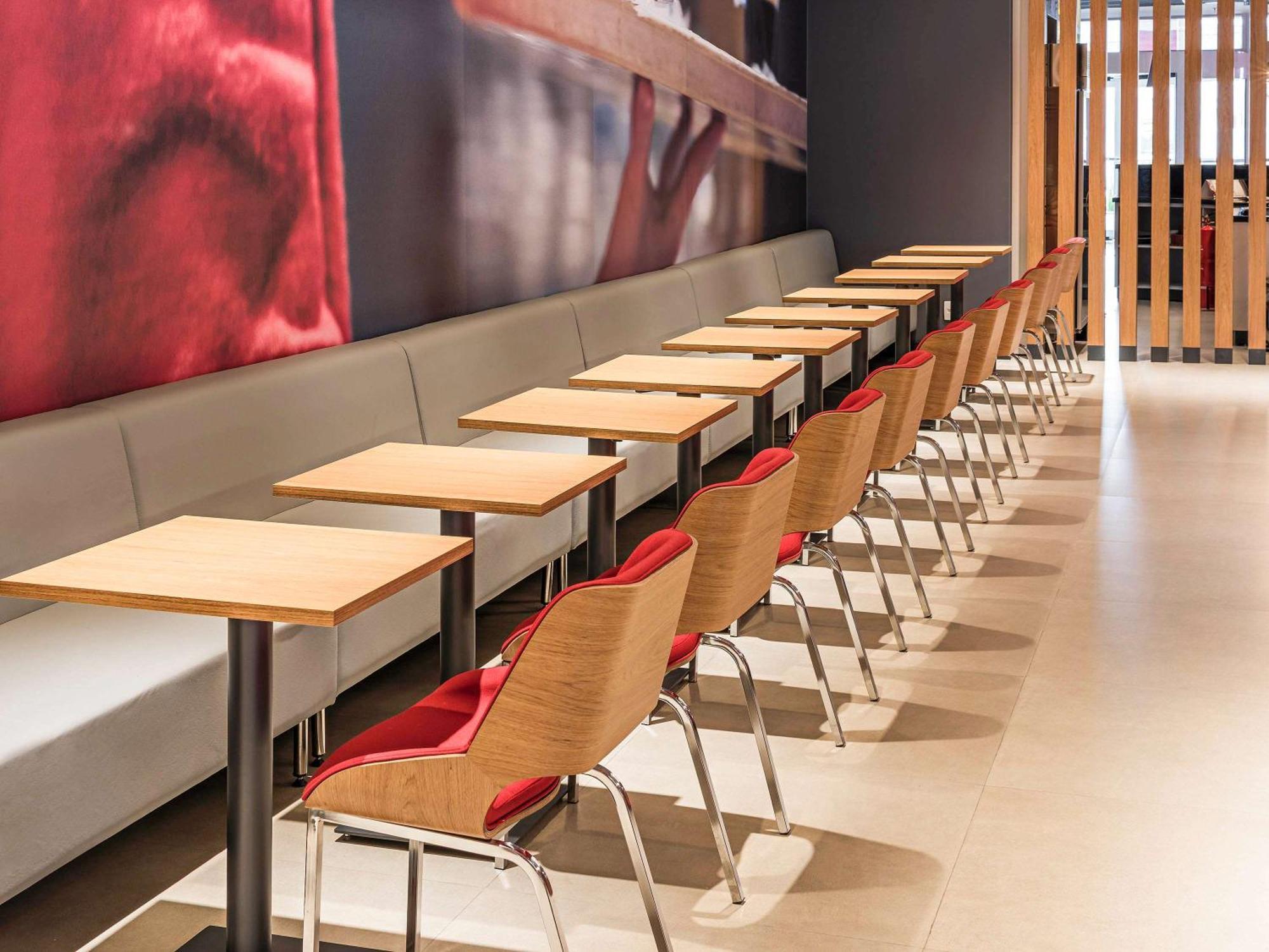 Ibis Chapeco酒店 外观 照片