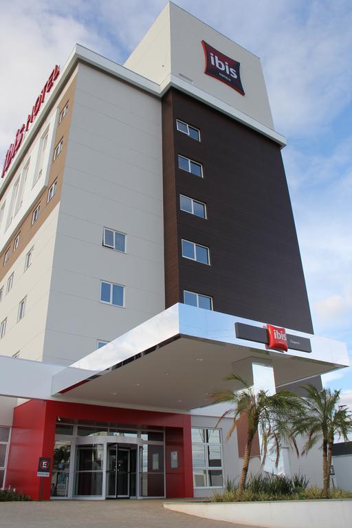 Ibis Chapeco酒店 外观 照片